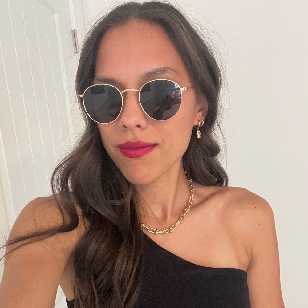 Meet your Posher, Katelyn